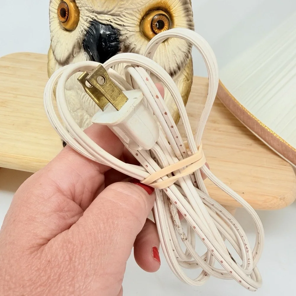 VTG MCM Textured Chalkware Figural Owl 3D Rustic Table Lamp Works Eyes 14